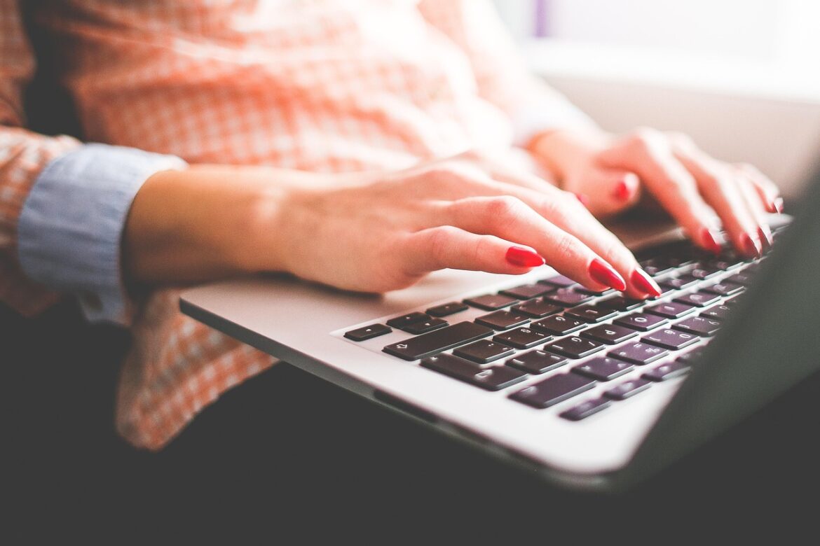 Billig computer til studerende: En nødvendig ressource